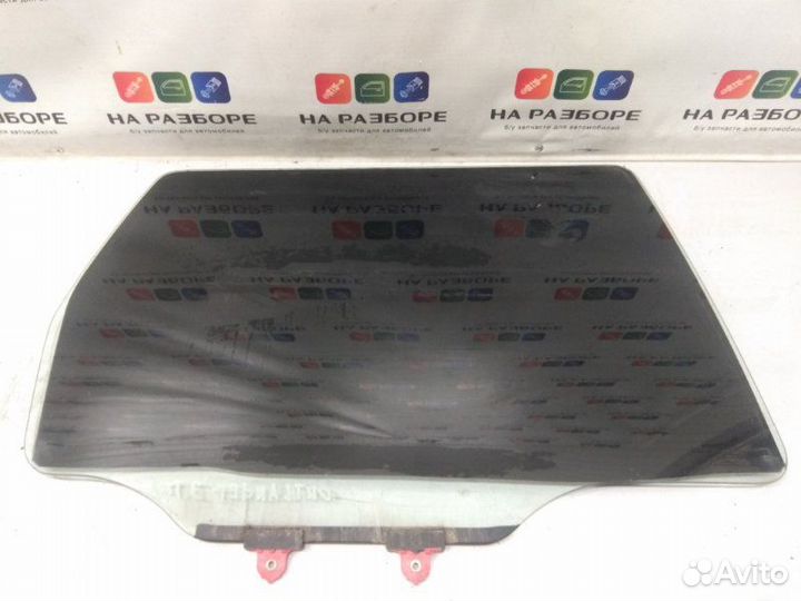 Стекло двери заднее правое Mitsubishi Outlander CU