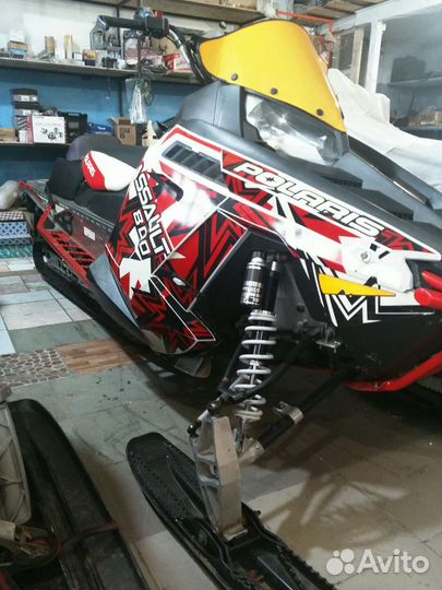 Polaris 800