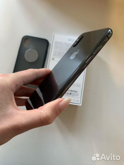 iPhone X, 256 ГБ