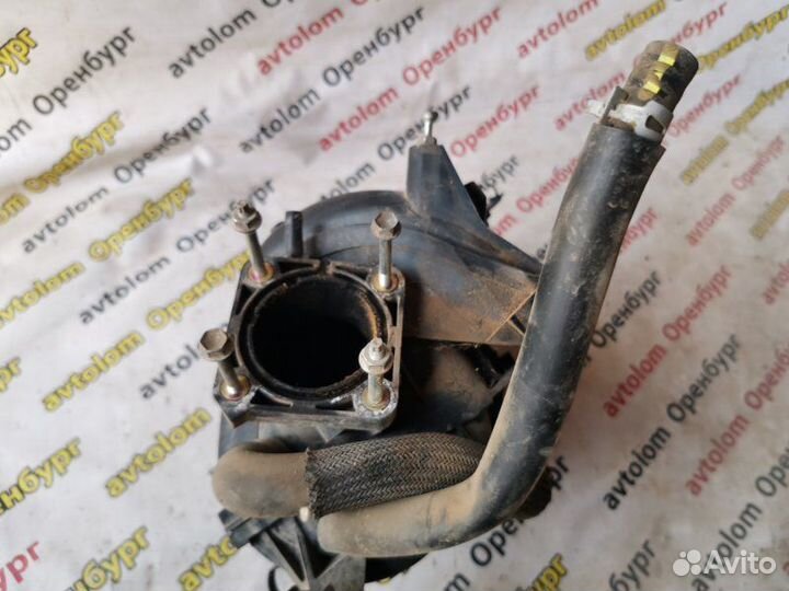 Коллектор впускной Toyota Corolla 150 1zrfe