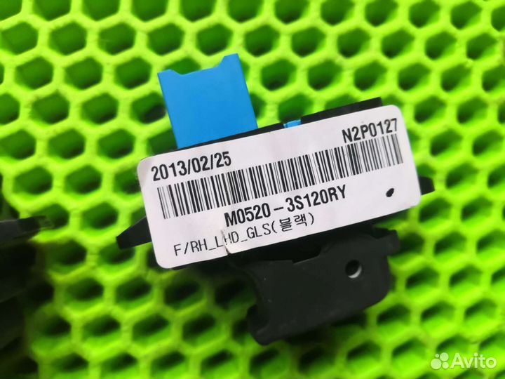 Кнопка стеклоподьемника Хюндай Соната 6