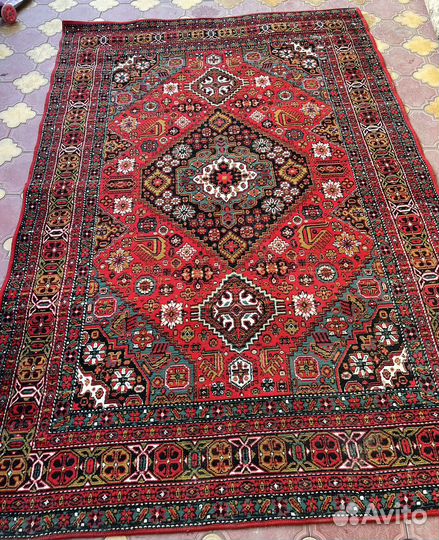 Ковер шерстяной