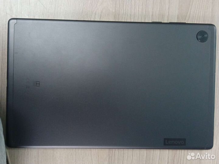 Планшет Lenovo