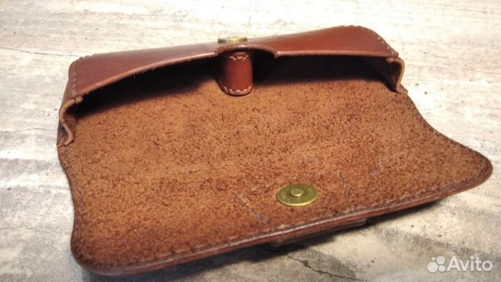 Футляр для очков ручной работы из кожи