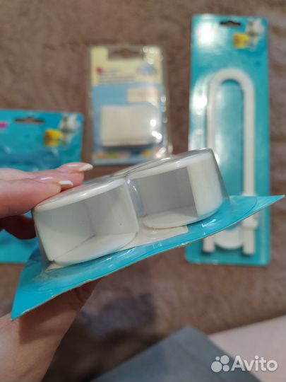 Заглушки для розеток, накладки на углы, блокиратор