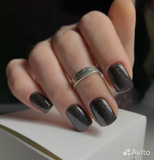 Маникюр,педикюр