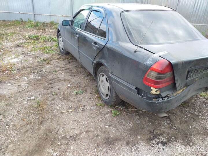 Авторазбор Mercedes C 202