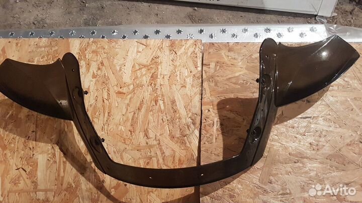 Дефлектор стекла BRP 517302816