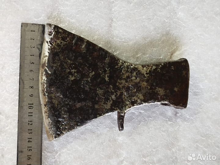 Топор старинный кованный