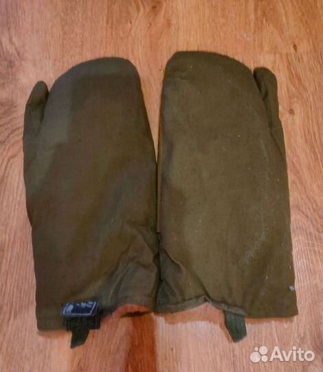 Рукавицы 2 вида из овчины СССР