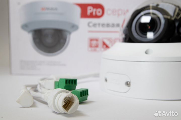 Видеокамера HiWatch Pro IPC-D622-G2/ZS (2.8-12mm)