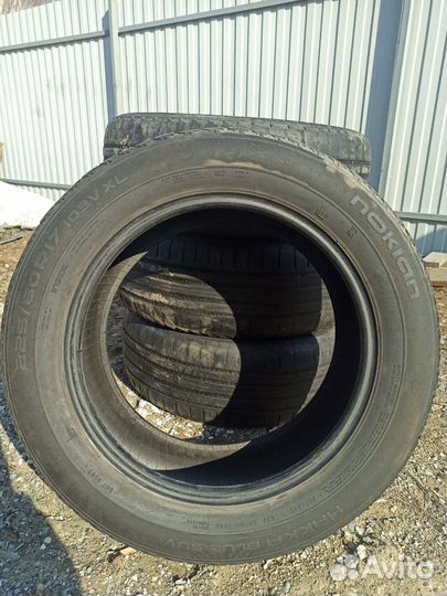 Nokian Tyres Hakka Blue SUV 225/60 R17