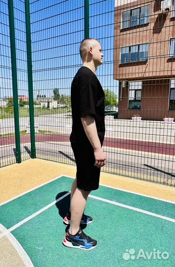 Летний костюм Nike (шорты + футболка)