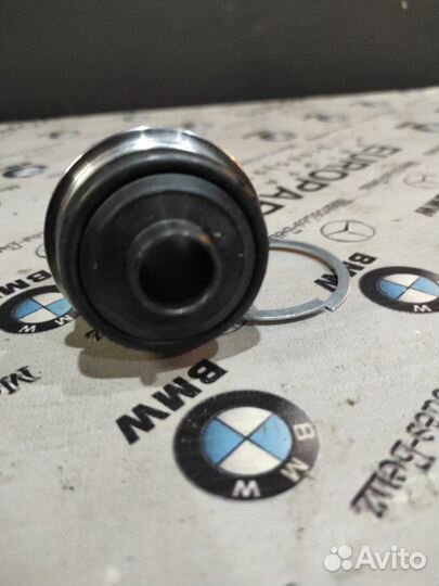 Сайлентблок рычага задний Bmw 5-Series Е39 М52