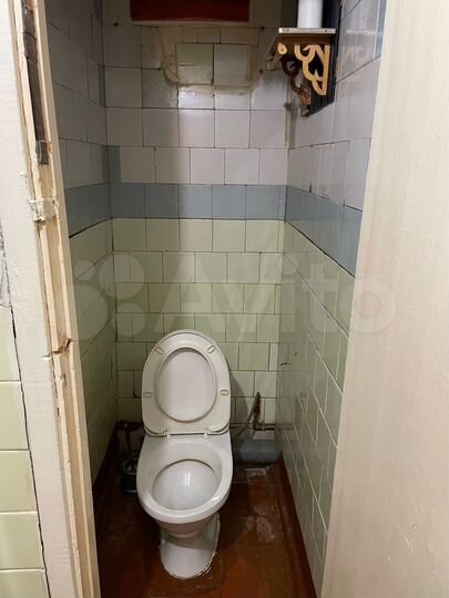 Комната 13 м² в 8-к., 6/9 эт.