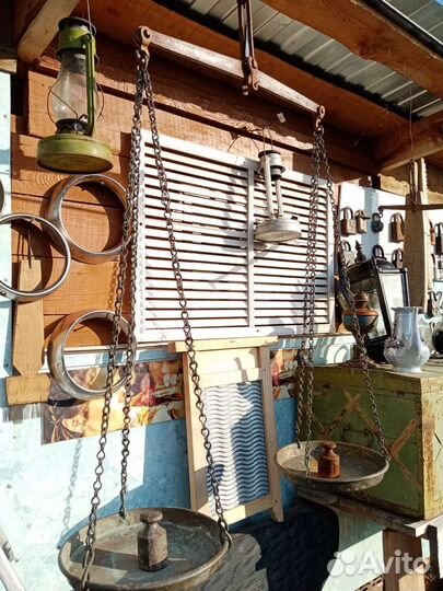 Весы старинные