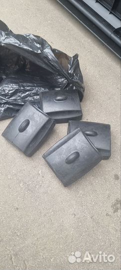 Отбойник на рессору