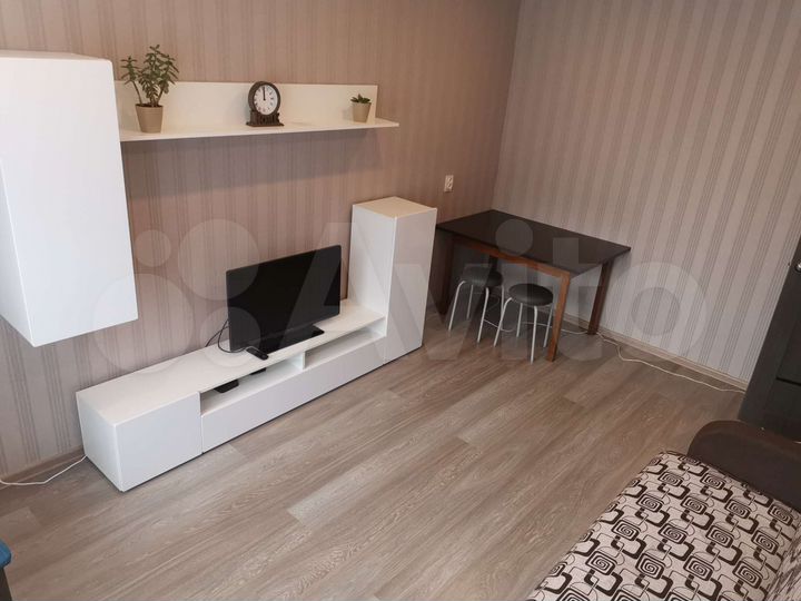 2-к. квартира, 42 м², 5/5 эт.