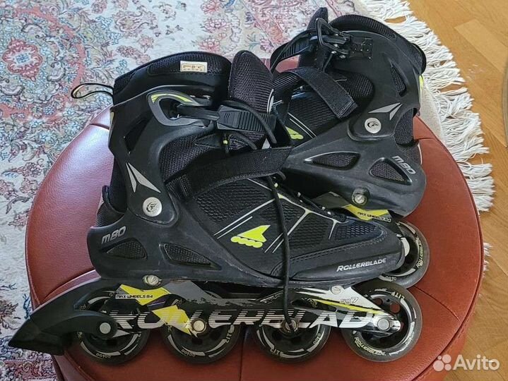 Роликовые коньки