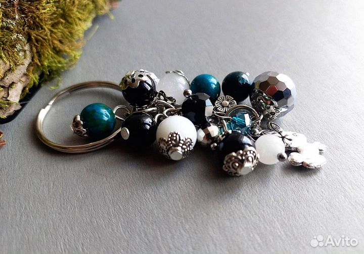 Брелок талисман.С символом 2023г,подвеска кролик