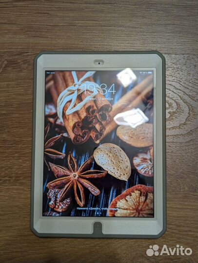 Планшет apple iPad air
