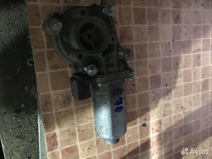 Моторчик на раздатку бмв е70