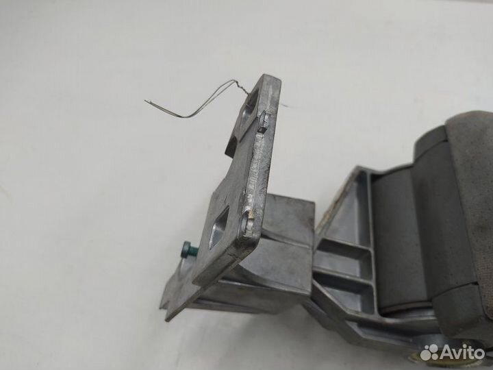 Б/У Подлокотник 3B0864207 VAG