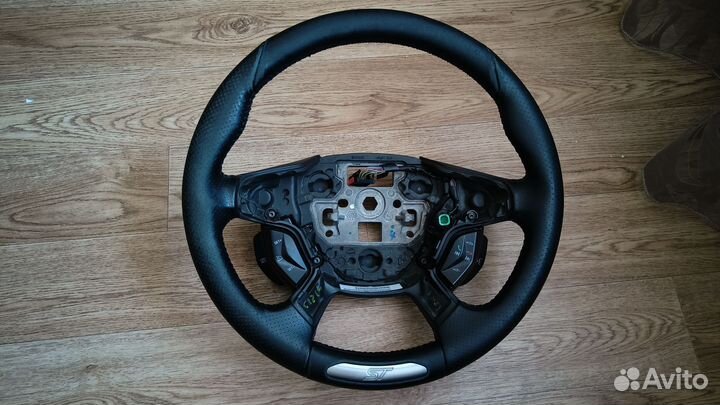 Руль Форд Фокус 3 ST круиз-контроль и мульмедиа