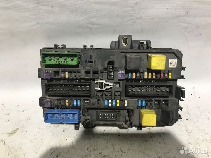 Блок предохранителей Opel Astra H Z16XE1 2007
