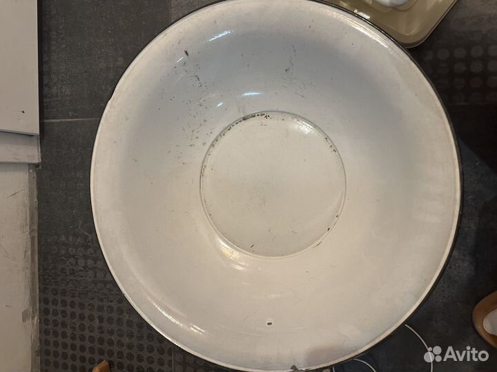 Таз эмалированный 55см