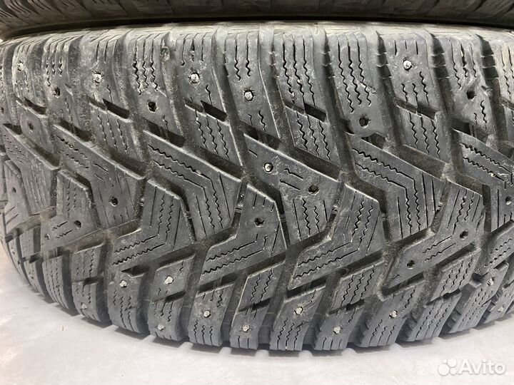 Hankook Winter I'Pike RS2 W429 215/65 R16