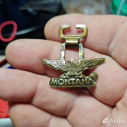 Шильдик для джинс montana