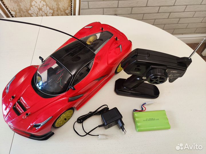 Машинки на пульте управления