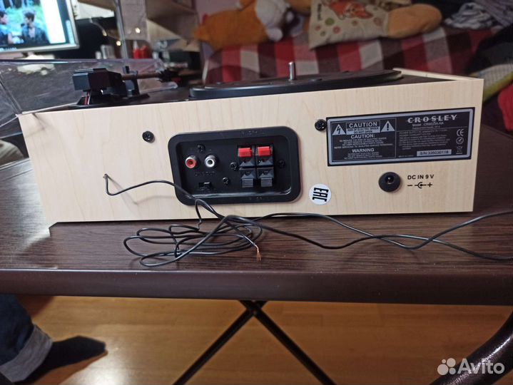 Проигрыватель crosley CR6023A-NA