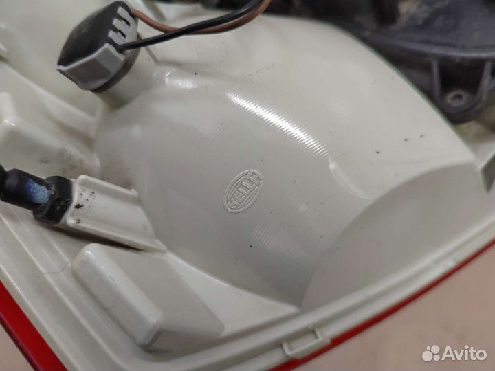 Фонарь задний правый оригинал Skoda Octavia A7