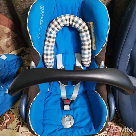 Автолюлька Maxi-cosi Pebble + Pearl c базой