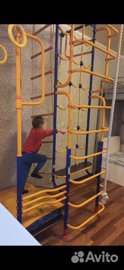 Детская шведская стенка