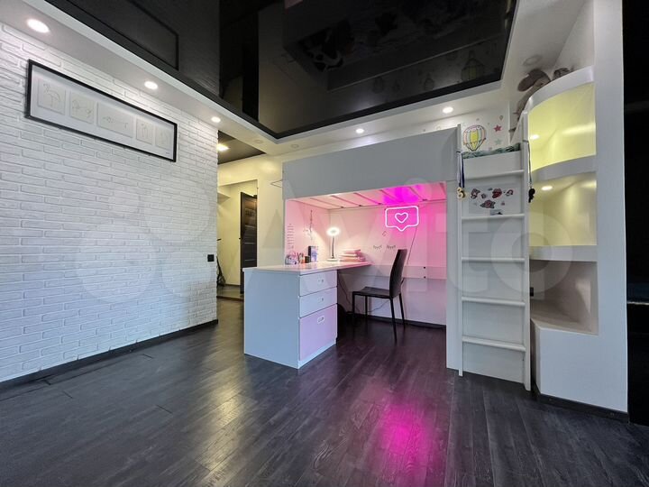 1-к. квартира, 48,3 м², 1/5 эт.