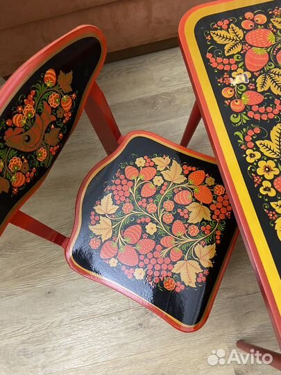 Детский стол и стул