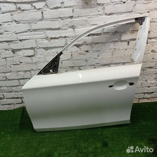Дверь передняя левая BMW 1 E87