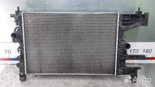 Радиатор системы охлаждения opel astra J (IUK12KA0