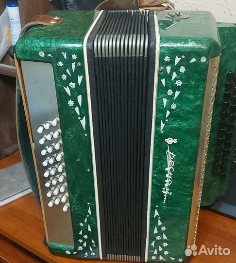 Гармонь Волга