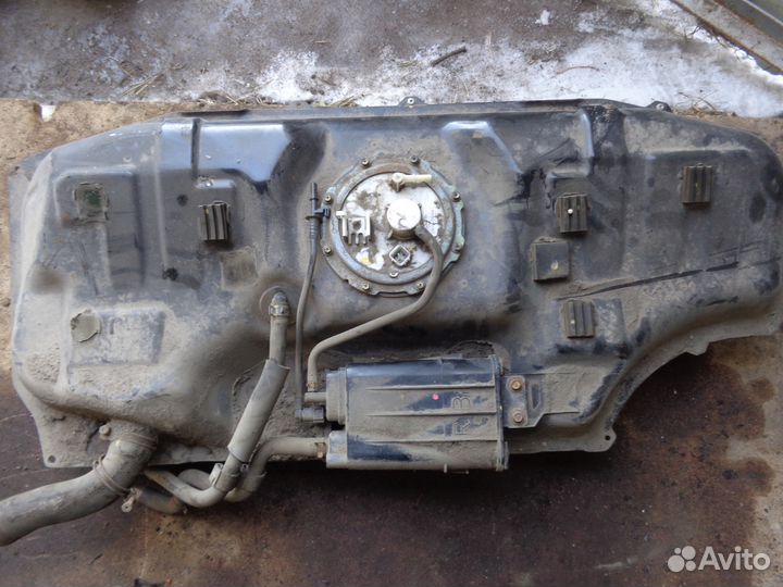 Бак топливный Киа Рио 3 и Хендай Солярис