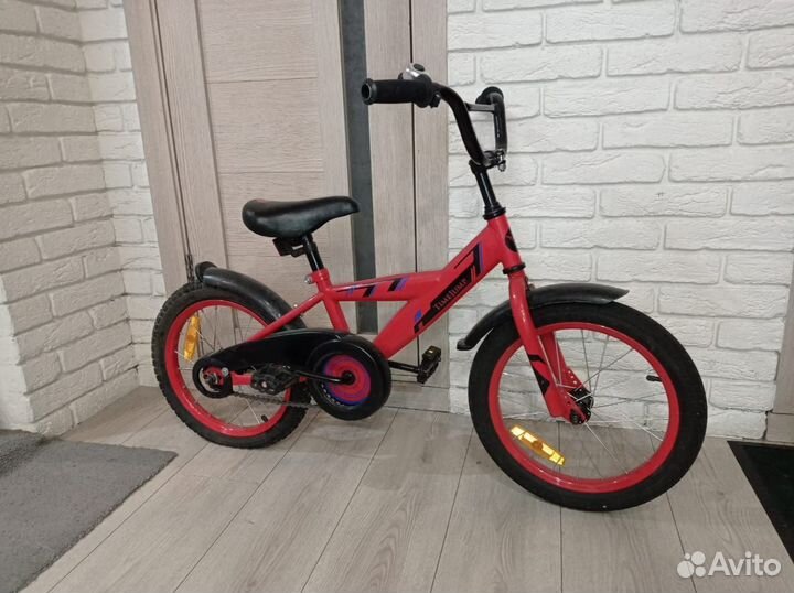 Детский велосипед 16