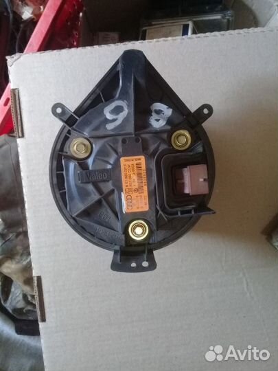 Мотор печки Ауди А4 Б6 8Е