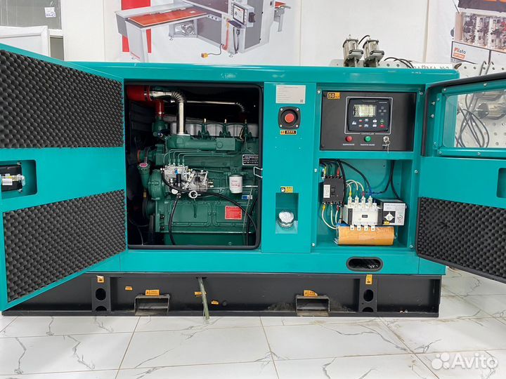 Дизельный генератор 40 кВт в кожухе с авр