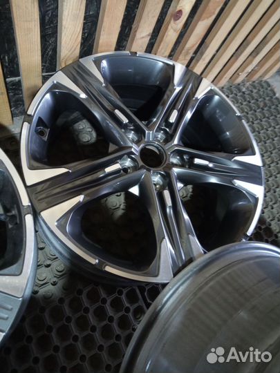 Kia K5 оригинал D18