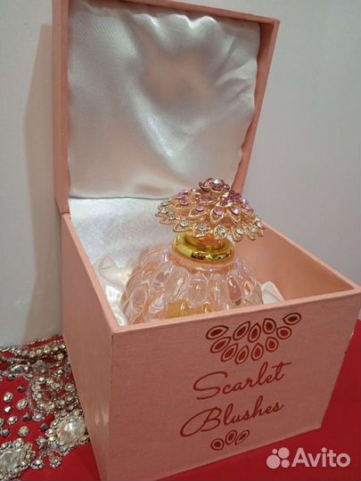 Духи Скарлет
