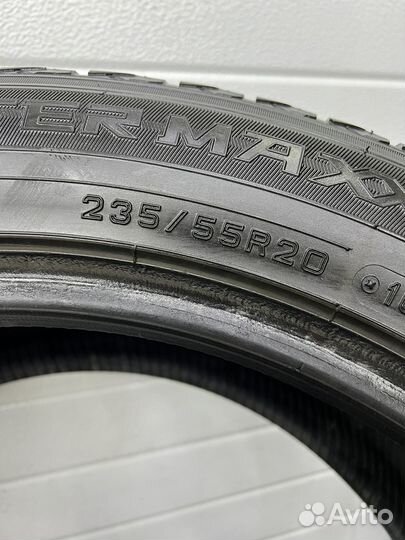 Dunlop Winter Maxx SJ8 235/55 R20