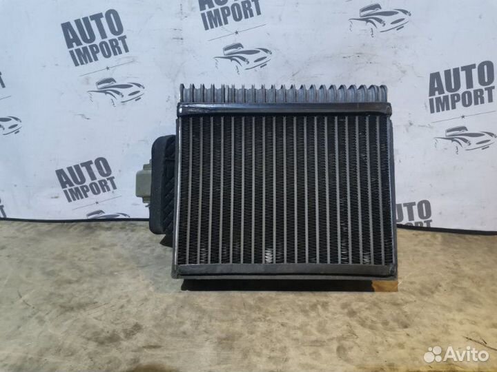 Радиатор кондиционера Volkswagen Touareg 7L